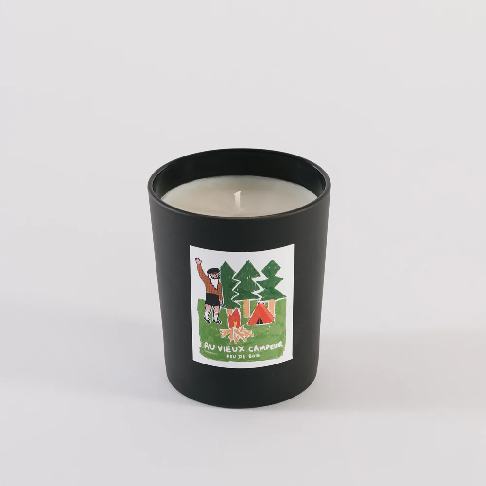 Au Vieux Campeur candle